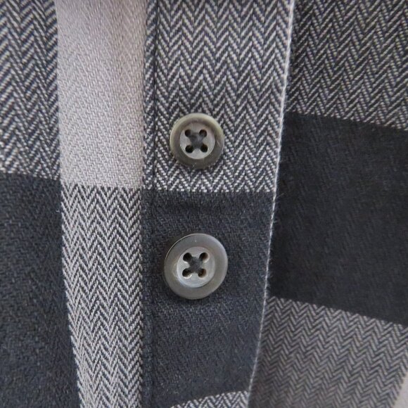 G.H.Bass Co.* Men's Long Sleeve Button Down Curved Hem Chest Pocket Shirt~ Large - Picture 11 of 12